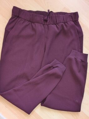 Lululemon pants